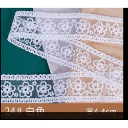 кружево 4,4 см 30 ярдов